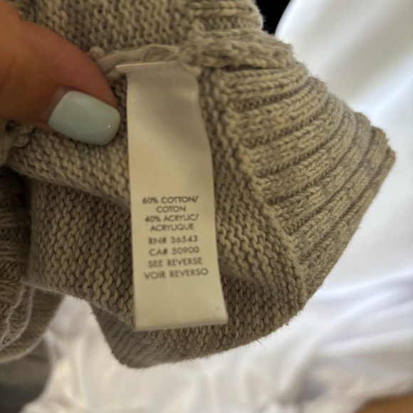 Calvin Klein Gray/Cream‎ Knit Sweater Size Medium - Picture 6 of 9